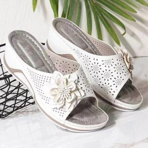 Women’s Wedge Heel Fish Mouth Cutout Flower Casual Sandals